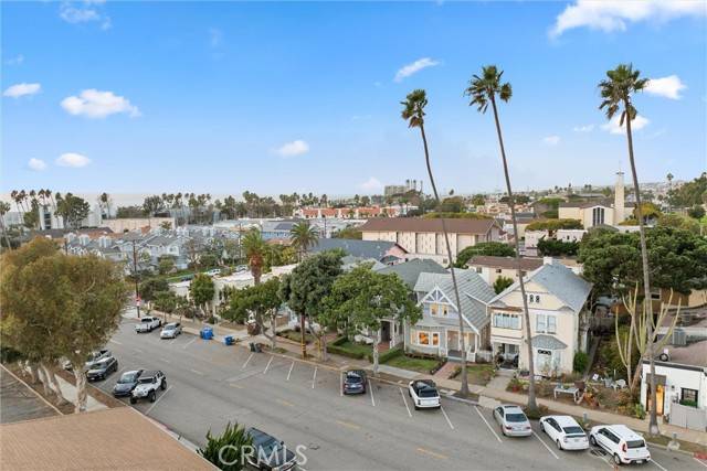 Redondo Beach, CA 90277,415 Emerald Street