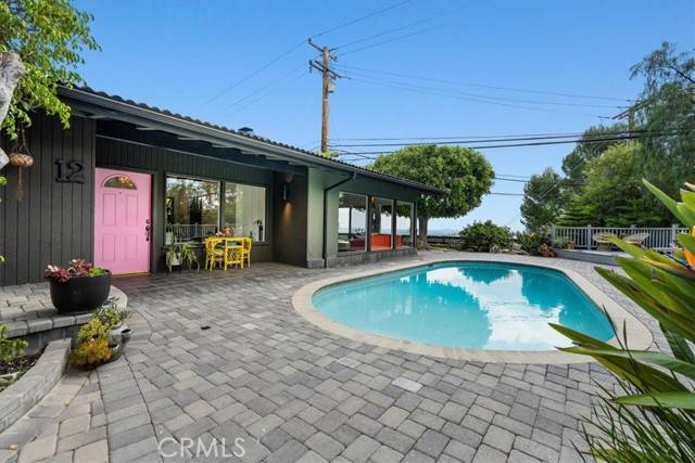 Rancho Palos Verdes, CA 90275,12 Saddle Road