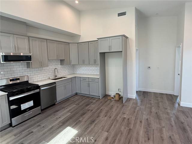 Harbor City, CA 90710,1623 W 255th Street