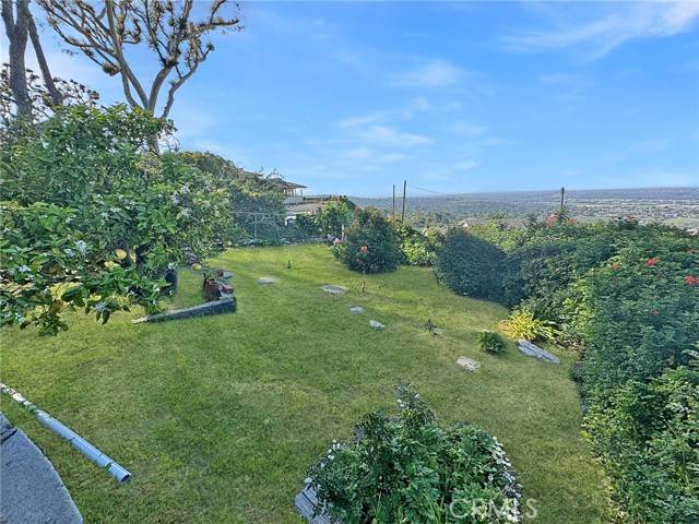 Rancho Palos Verdes, CA 90275,19 Surrey Lane