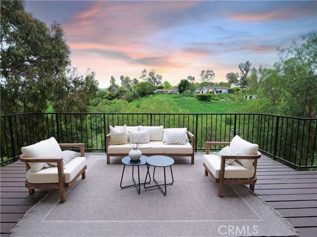 Palos Verdes Estates, CA 90274,4300 Via Alondra