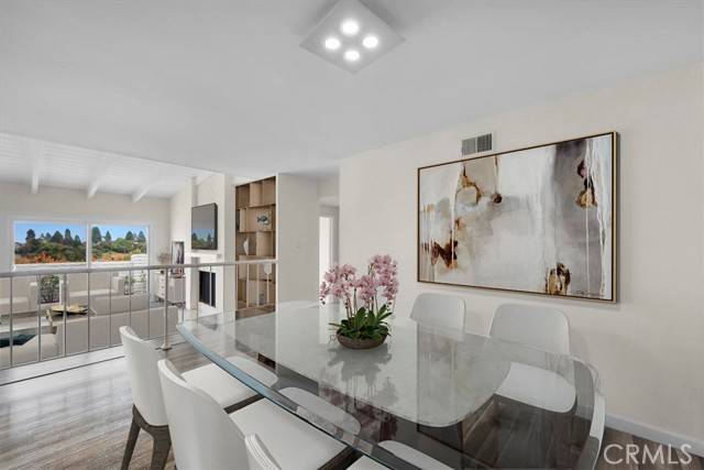 Rolling Hills Estates, CA 90274,31 Oaktree Lane