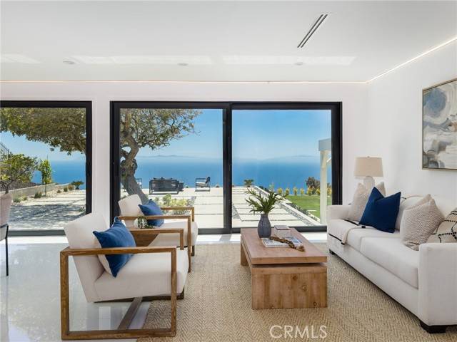 Rancho Palos Verdes, CA 90275,30414 Ganado Drive