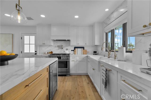 San Pedro, CA 90732,2128 W Paseo Del Mar