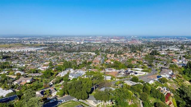 Rancho Palos Verdes, CA 90275,94 Rockinghorse Road