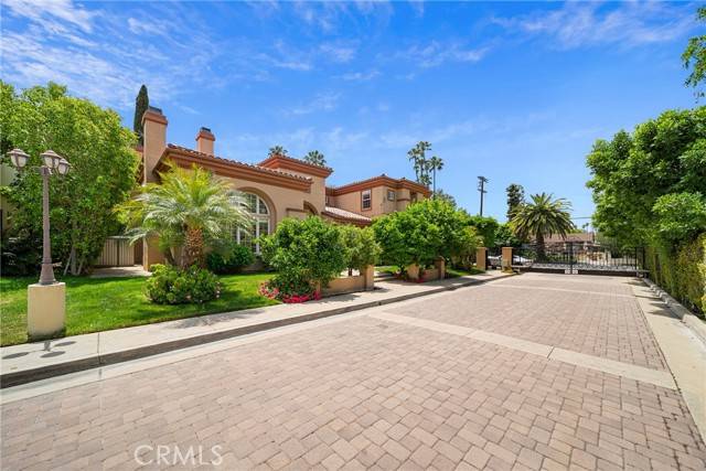 Encino, CA 91436,15850 Seville Lane