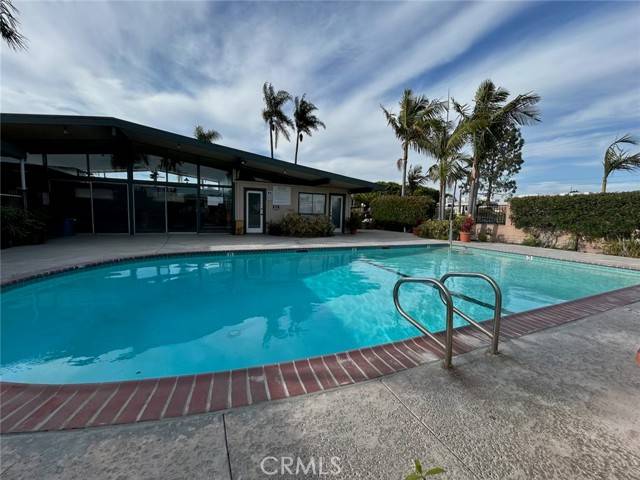 Torrance, CA 90501,23701 S Western #36