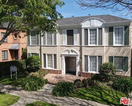 Beverly Hills, CA 90212,212 S Reeves Drive #3