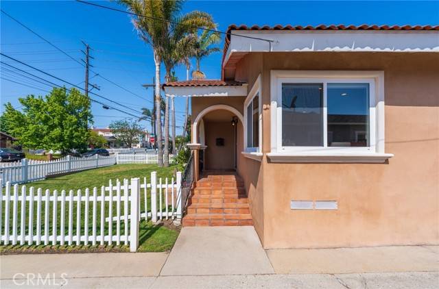 Redondo Beach, CA 90278,2103 Belmont Lane