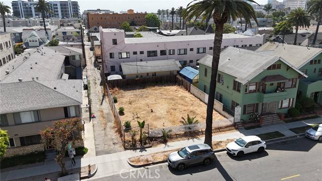 Long Beach, CA 90802,618 Chestnut