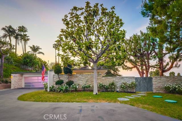 Rancho Palos Verdes, CA 90275,27649 Palos Verdes Drive East