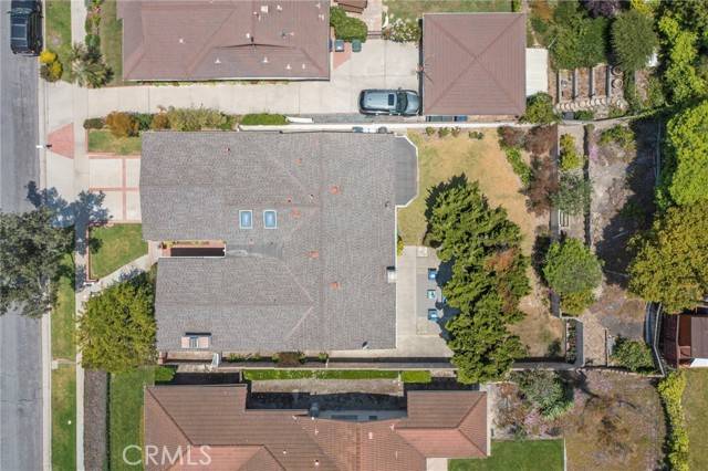 Rancho Palos Verdes, CA 90275,27128 Springcreek Road
