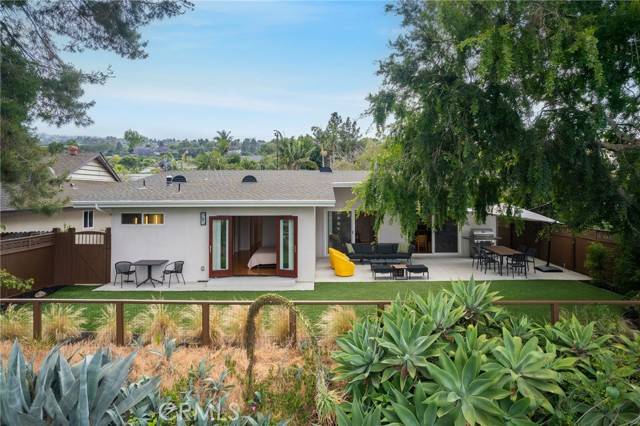Rancho Palos Verdes, CA 90275,27642 Avenida Del Mesa