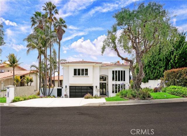 Palos Verdes Estates, CA 90274,2637 Via Olivera