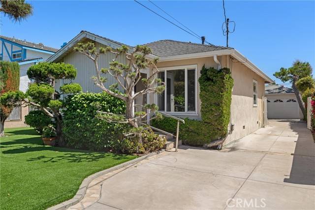 Redondo Beach, CA 90278,2012 Perry Avenue