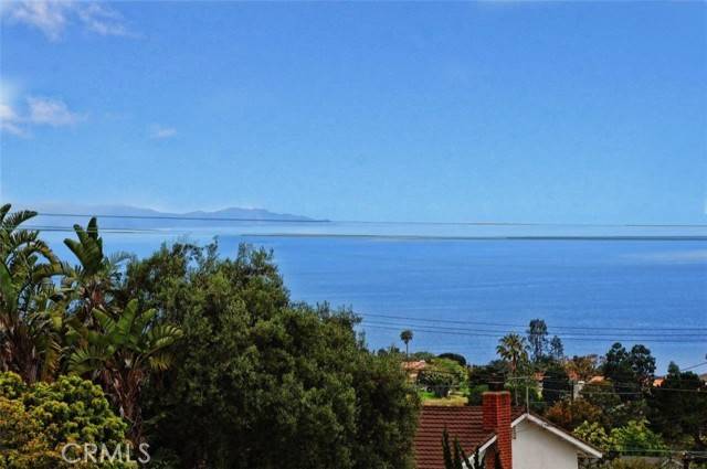 Rancho Palos Verdes, CA 90275,28709 Rothrock Drive