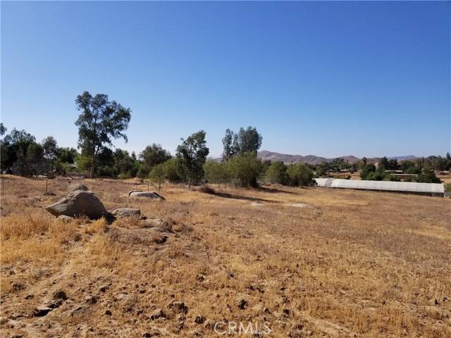 Perris, CA 92570,0 David Jones