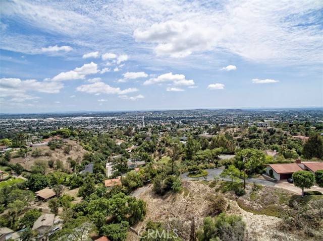 La Habra Heights, CA 90631,1601 N Walnut