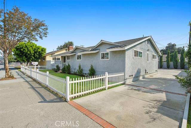 Fullerton, CA 92831,204 S Raymond Avenue