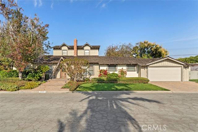 Downey, CA 90240,9520 Casanes Avenue