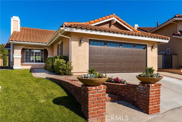 Yorba Linda, CA 92886,21660 Via Pepita