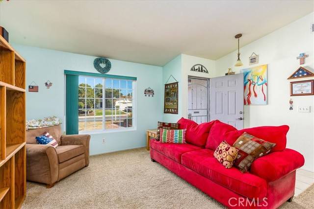 Murrieta, CA 92563,39677 Firethorn Court