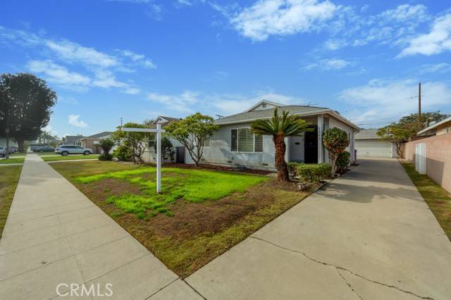 Long Beach, CA 90810,2263 Gale Avenue