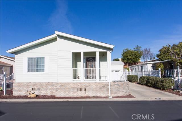 Fullerton, CA 92835,2851 Rolling Hills #80