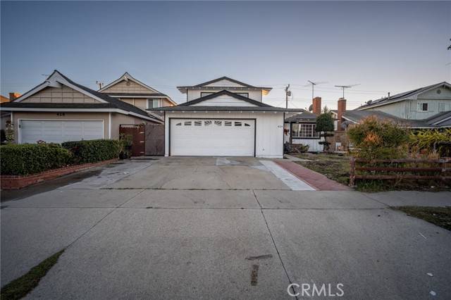 Carson, CA 90745,424 E Javelin Street