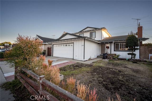 Carson, CA 90745,424 E Javelin Street