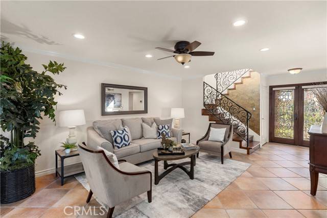 Yorba Linda, CA 92886,4342 Via Miguel