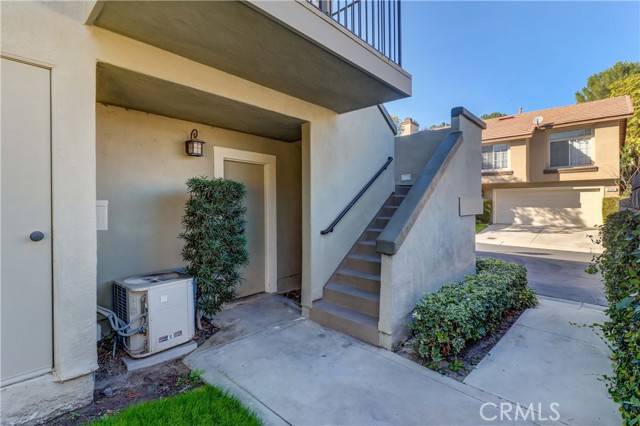 Anaheim Hills, CA 92808,8070 E Oak Ridge Circle