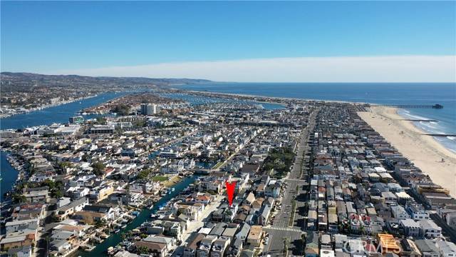 Newport Beach, CA 92663,210 40th Street