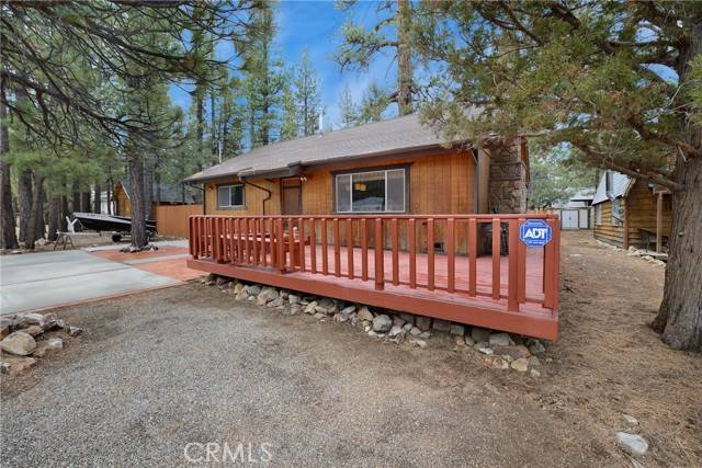 Big Bear City, CA 92314,1141 Pine Lane