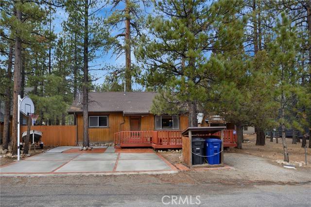 Big Bear City, CA 92314,1141 Pine Lane