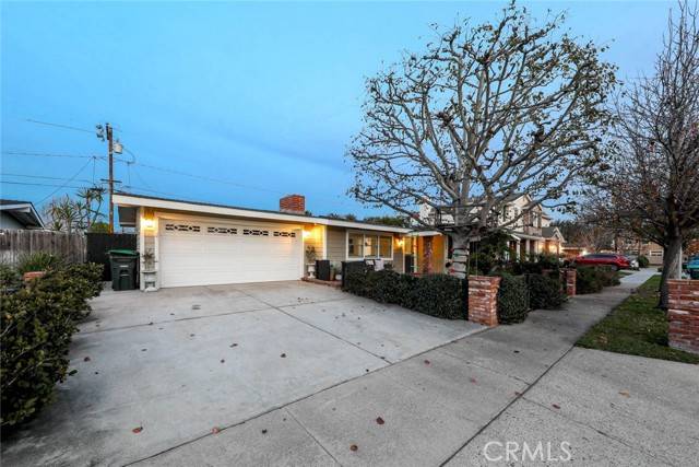 Costa Mesa, CA 92627,284 Sierks Street