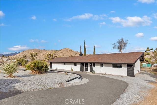 Yucca Valley, CA 92284,8388 Acoma Court