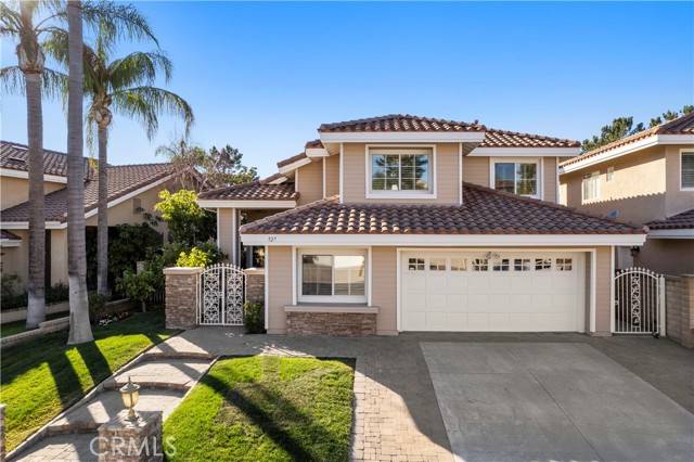 Anaheim Hills, CA 92808,527 S Morningstar Drive