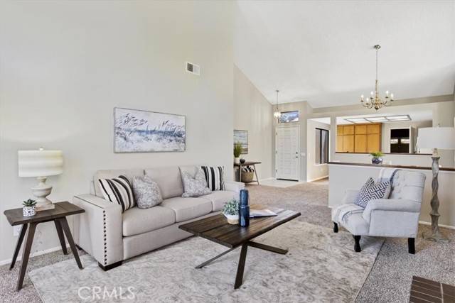 Yorba Linda, CA 92887,5280 Via Del Jinete