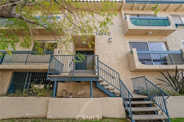 Sherman Oaks, CA 91411,14560 Clark Street #213