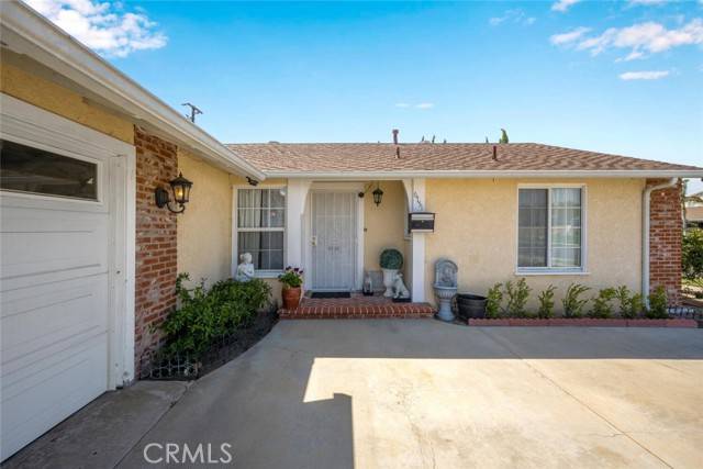 Buena Park, CA 90620,6751 Via Riviera Way