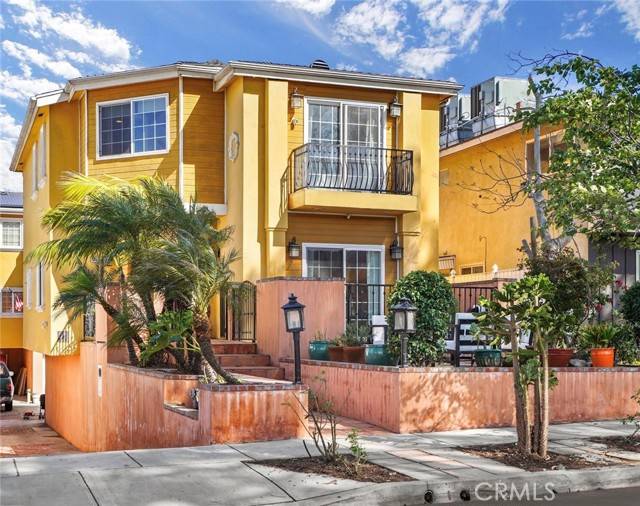 Redondo Beach, CA 90278,18518 Kingsdale Avenue #1