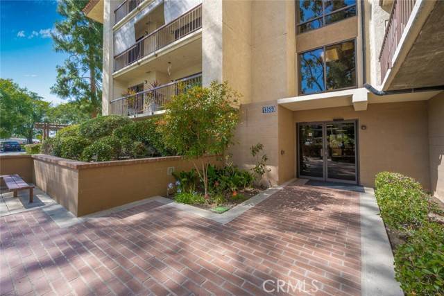 Seal Beach, CA 90740,13550 Del Monte Drive #107B