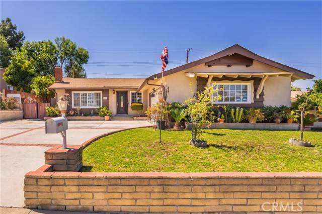 Hacienda Heights, CA 91745,949 Beech Hill Avenue