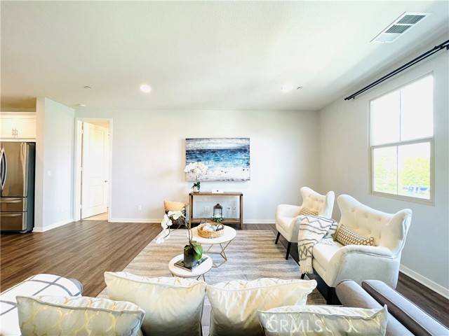 Irvine, CA 92618,204 Trailblaze #76