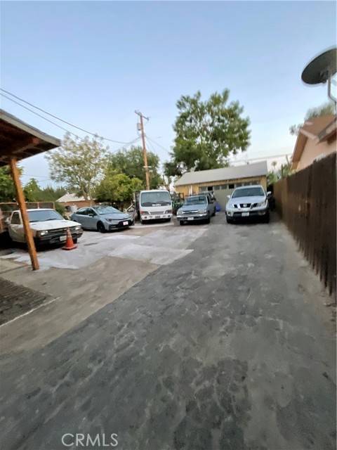 North Hollywood, CA 91601,11334 Tiara Street