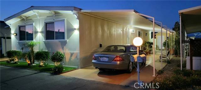 Chatsworth, CA 91311,21500 Lassen #145