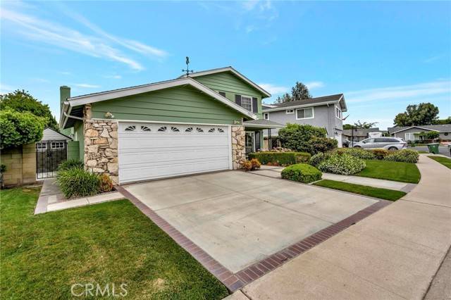 Seal Beach, CA 90740,3830 Pansy Street