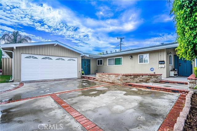 La Mirada, CA 90638,15521 Oakbury Drive