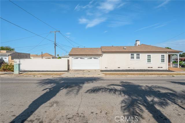 Inglewood, CA 90305,2700 W 84th Place